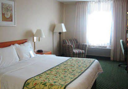Fairfield By Marriott & Seattle Sea-tac Airport Hotel