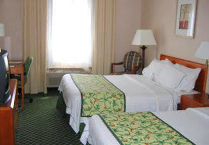 Fairfield By Marriott & Seattle Sea-tac Airport Hotel
