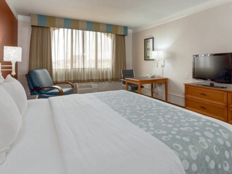 Hotel La Quinta By Wyndham Seattle Sea-tac Airport 3*