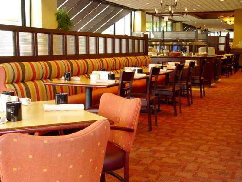Doubletree By Hilton Seattle Airport Hotel SeaTac