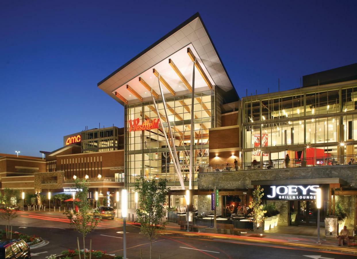 Hotel Country & By Radisson, Seattle-tacoma International Airport, Wa