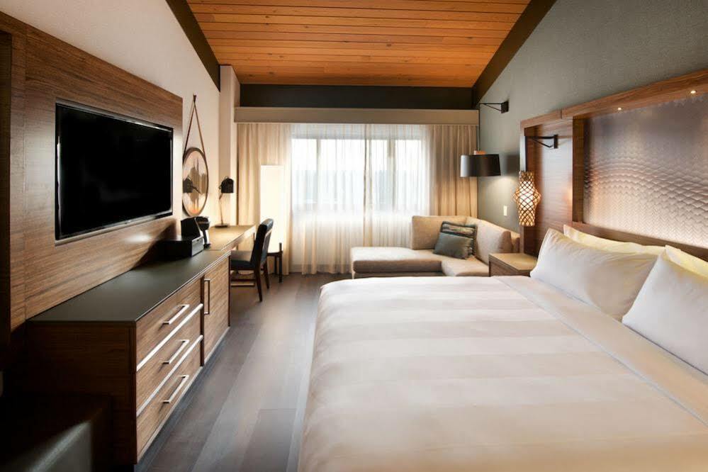 Hotel Seattle Airport Marriott 4*