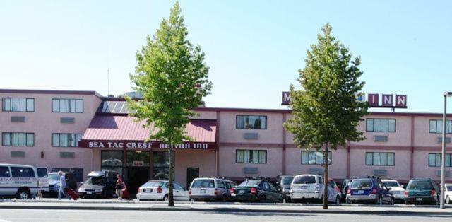 Crest Motel 2*