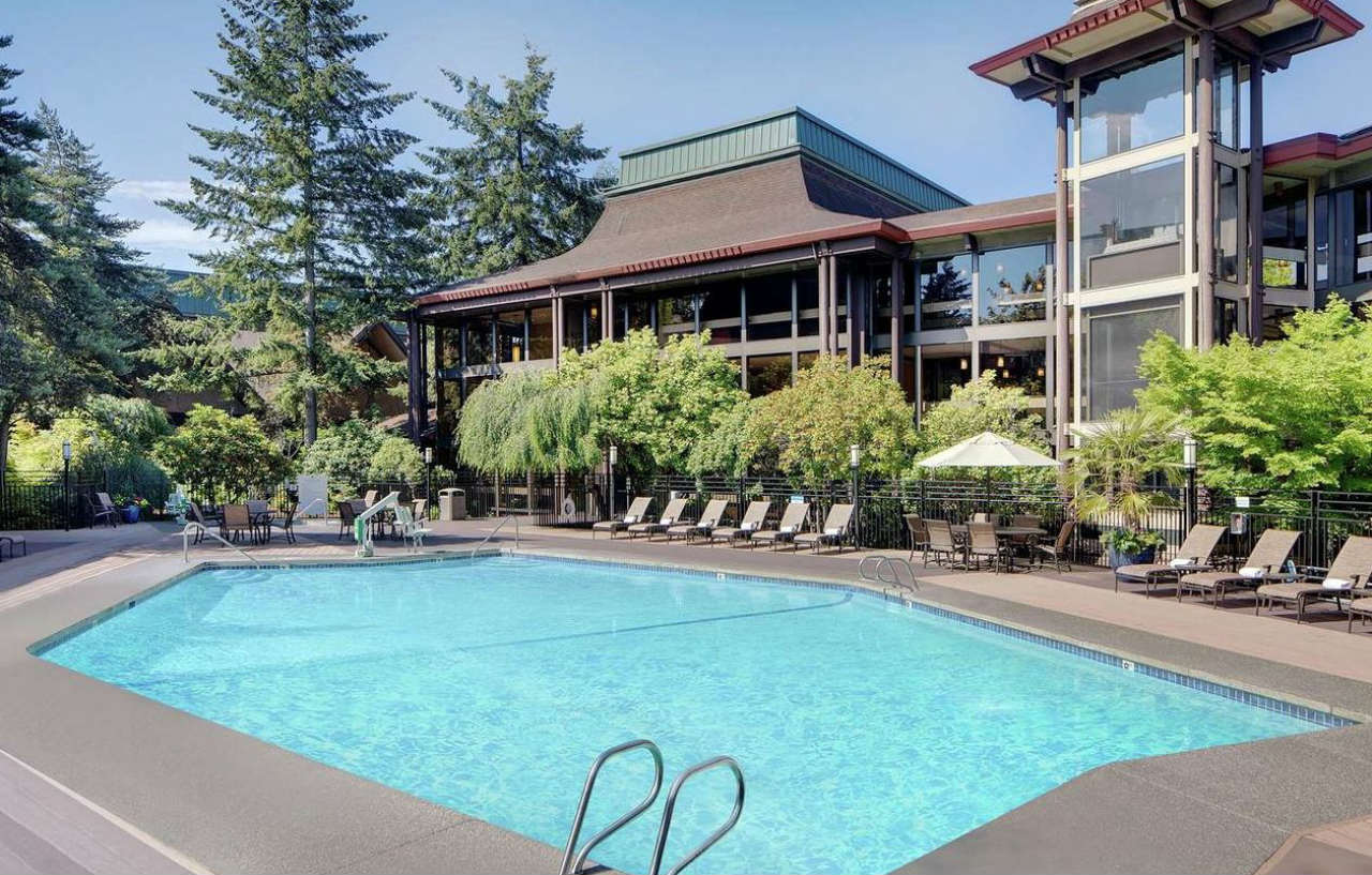 Doubletree By Hilton Seattle Airport Hotel 4*