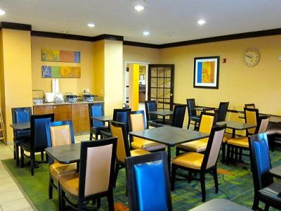 Fairfield By Marriott & Seattle Sea-tac Airport