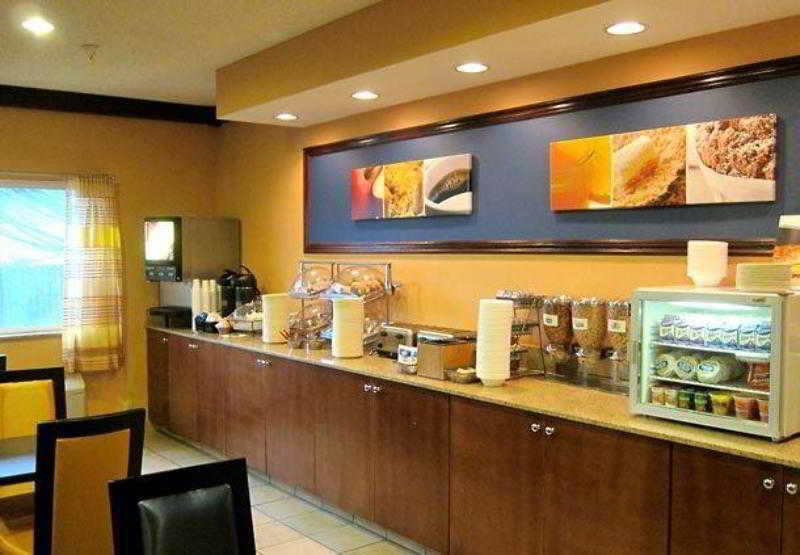 Fairfield By Marriott & Seattle Sea-tac Airport Hotel SeaTac