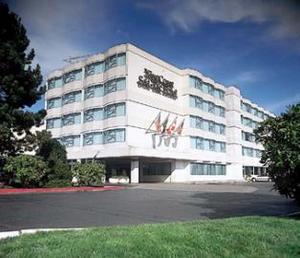 Red Lion Seattle Airport 3*