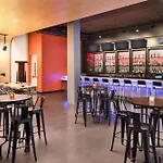 Aloft Seattle Sea-Tac Airport
