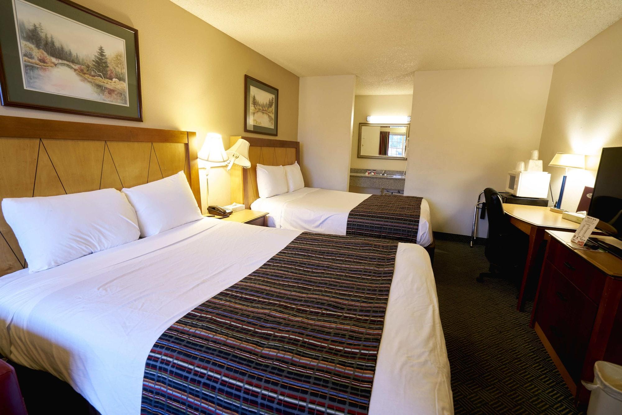 Skyway - 2* SeaTac
