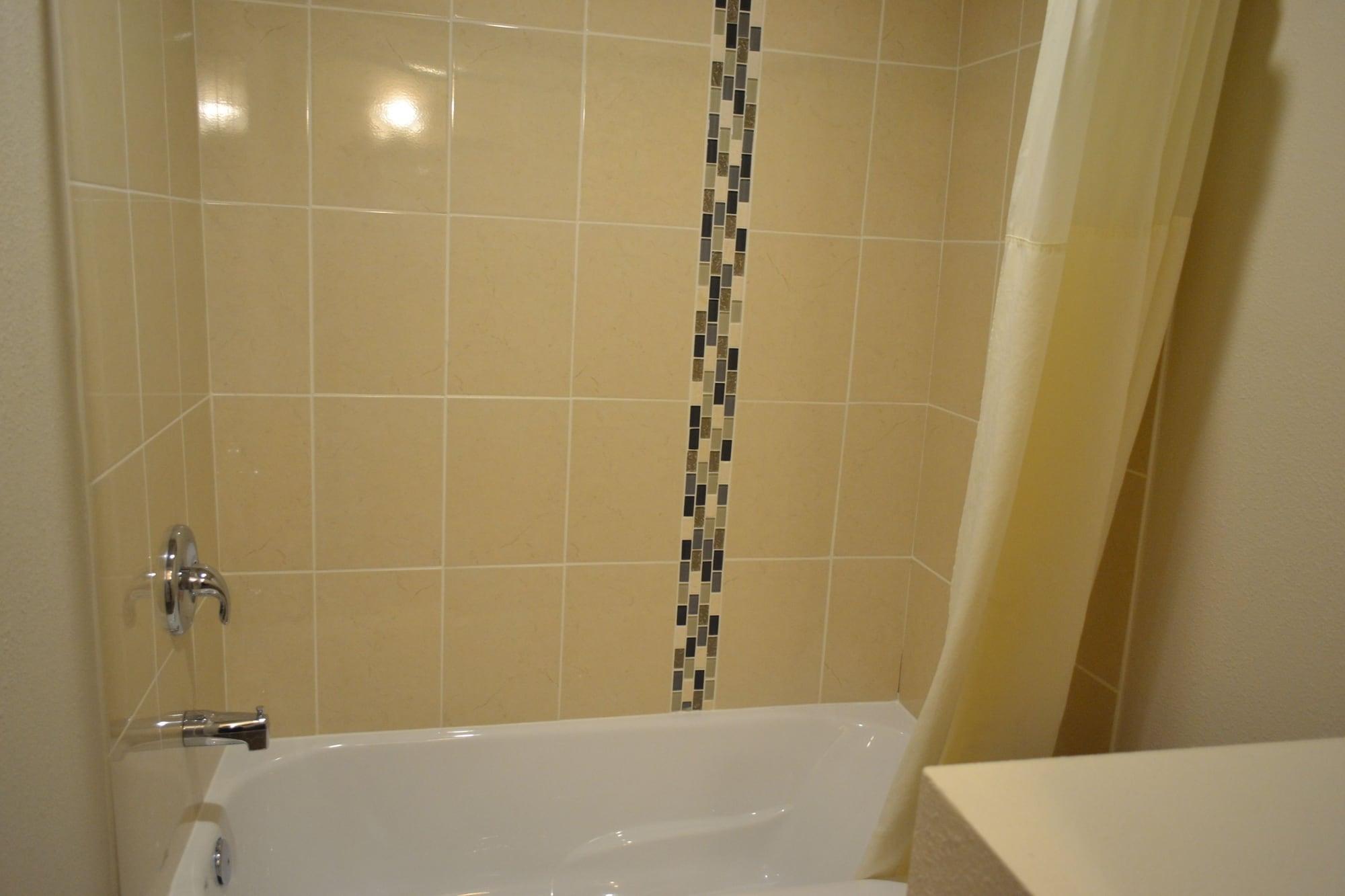 Inn Skyway -