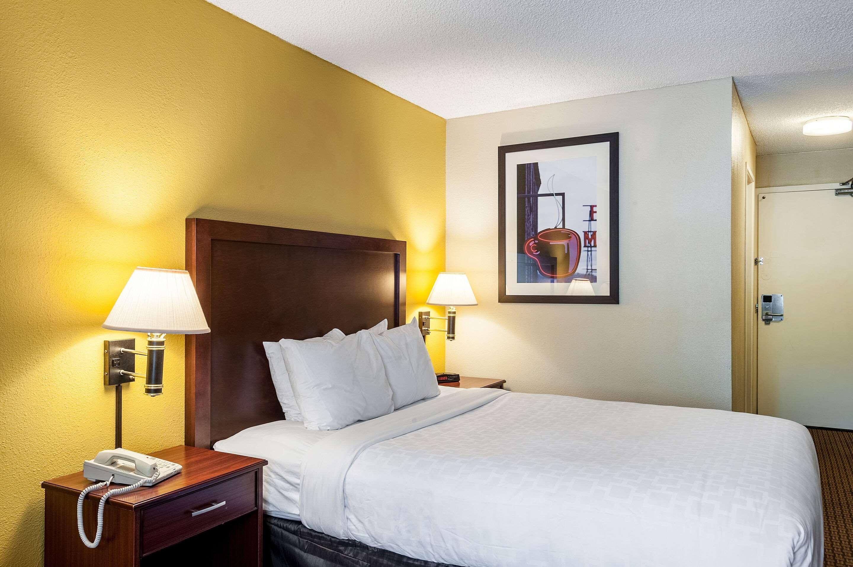 Surestay By Western Airport North 3* SeaTac