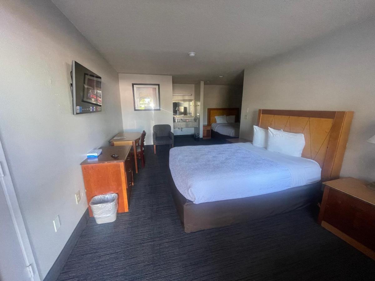 Inn Skyway - SeaTac