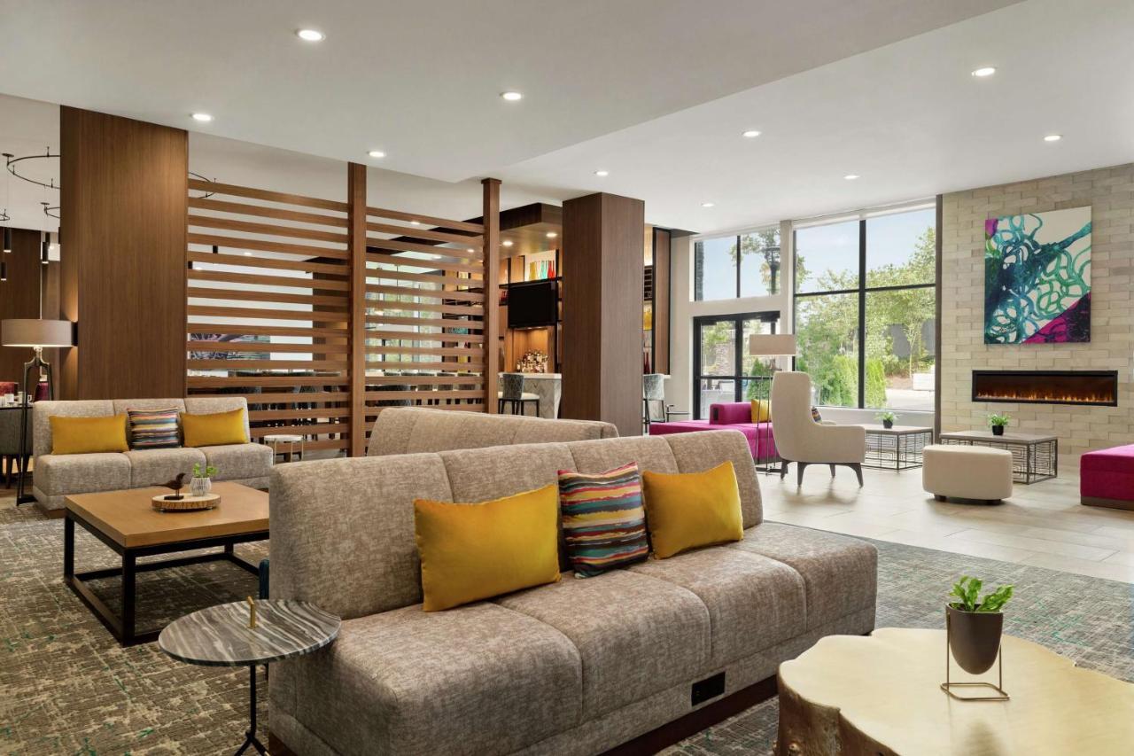 Hilton Garden Seattle Airport 3*