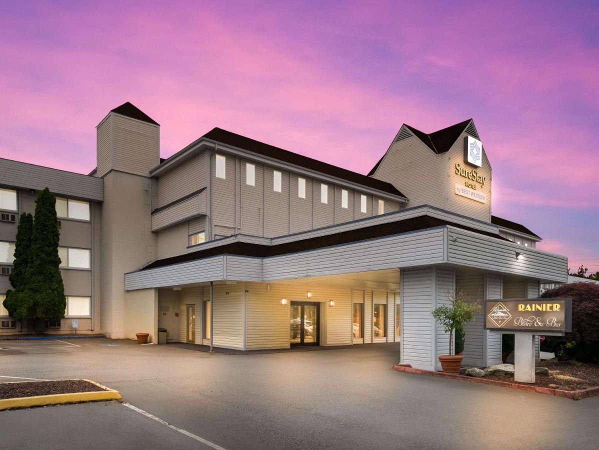 Surestay By Western Airport North Hotel 3*