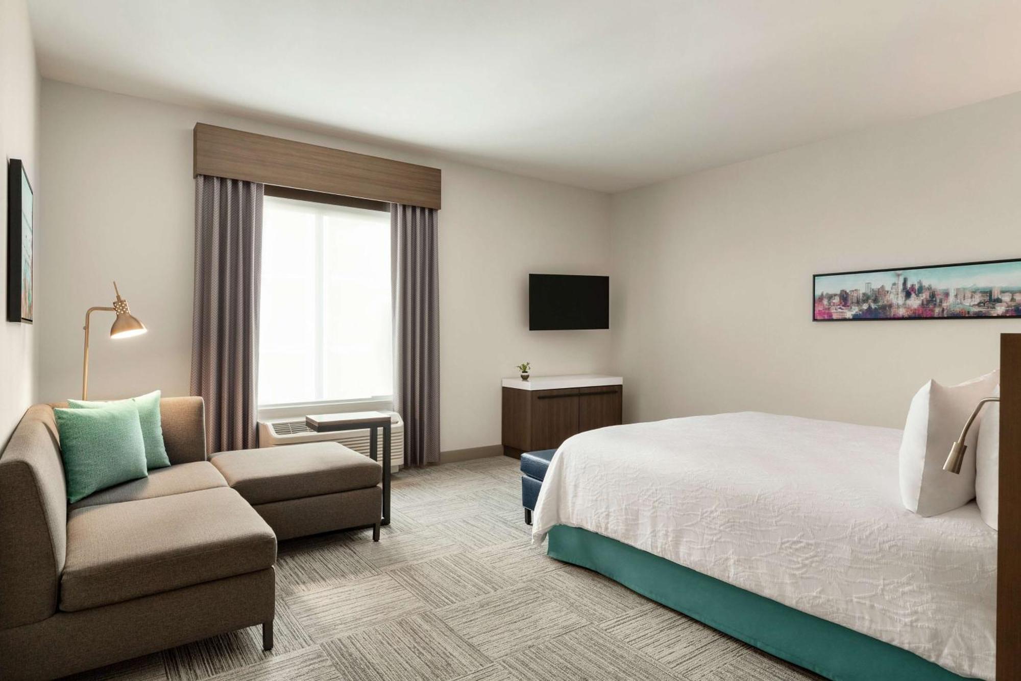 Hilton Garden Seattle Airport 3*