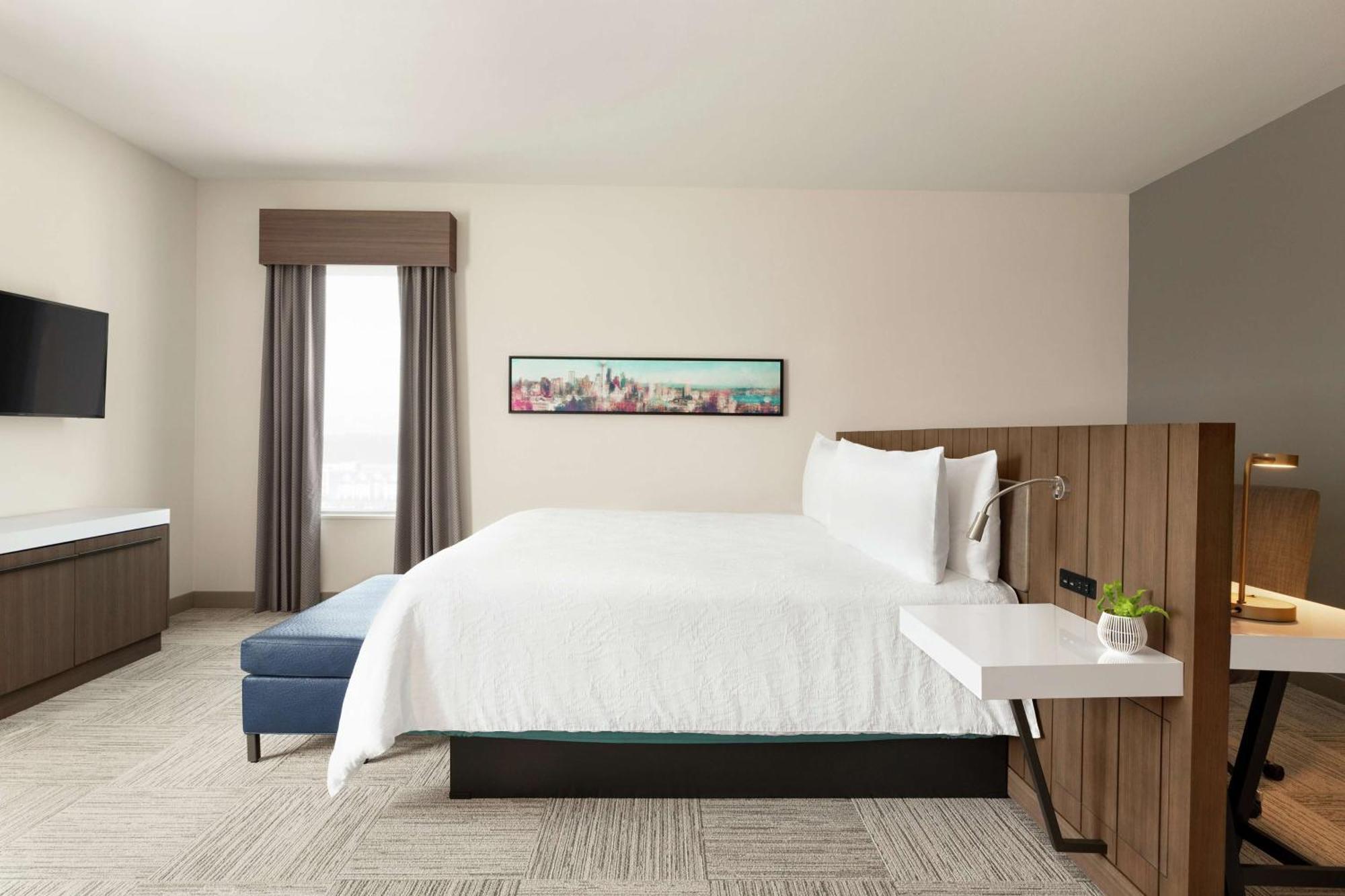 Hilton Garden Seattle Airport Hotel SeaTac