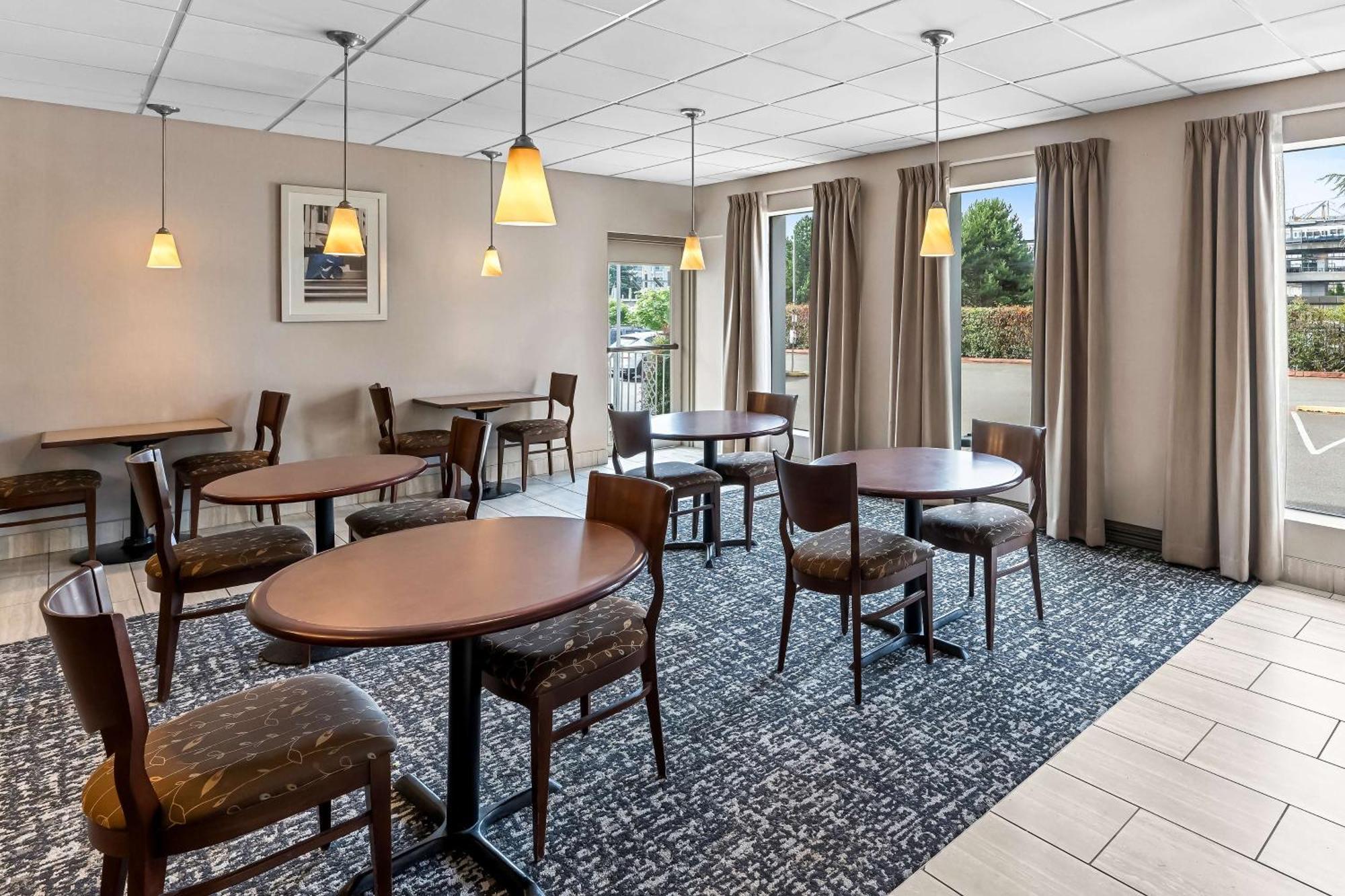 Surestay By Western Airport North Hotel