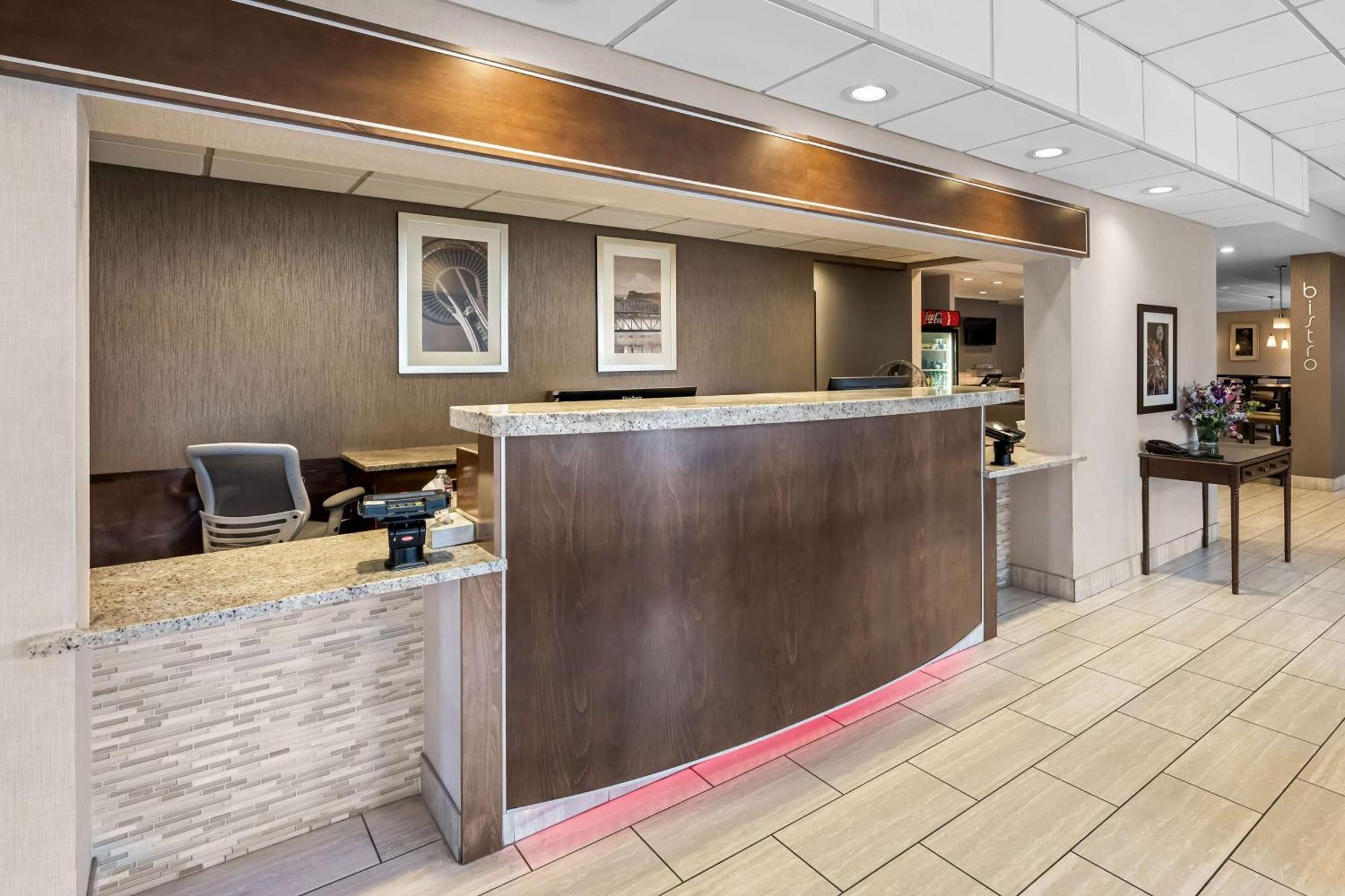 Surestay By Western Airport North Hotel