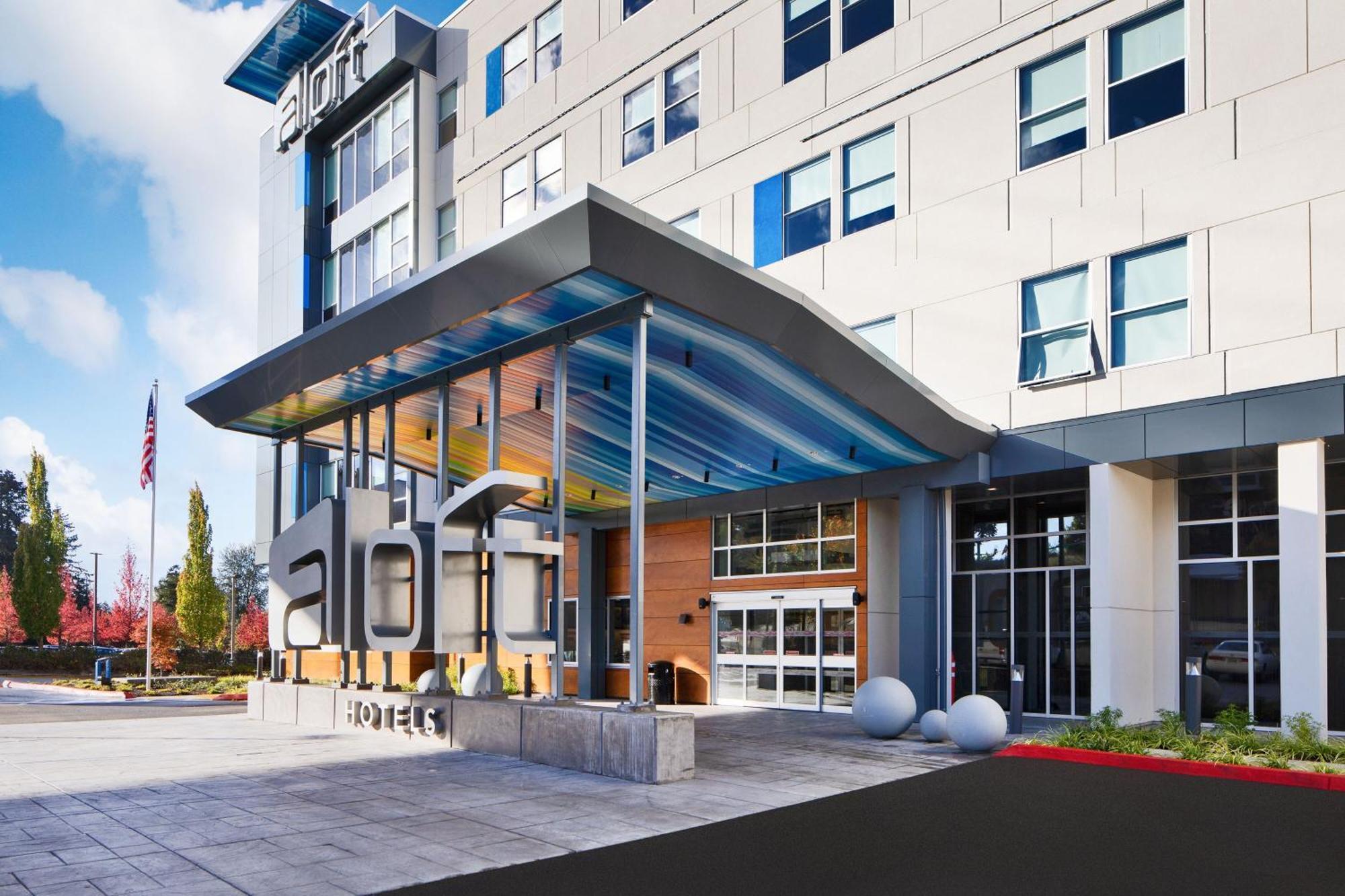 Aloft Seattle Sea-tac Airport 3*