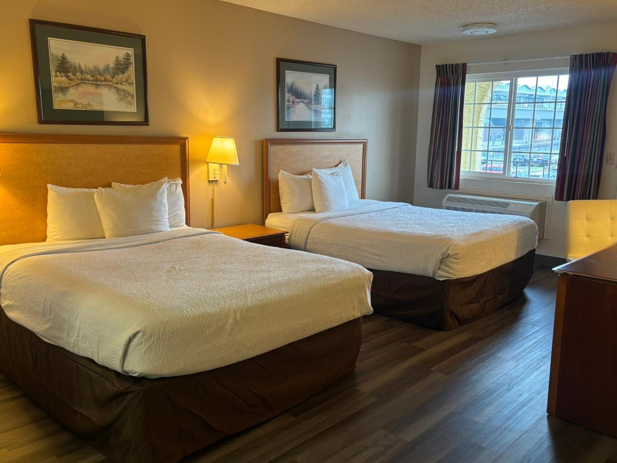 Skyway - Inn 2*