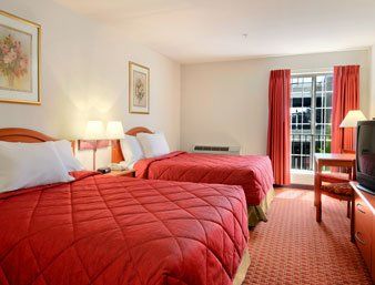Ramada By Wyndham Airport SeaTac