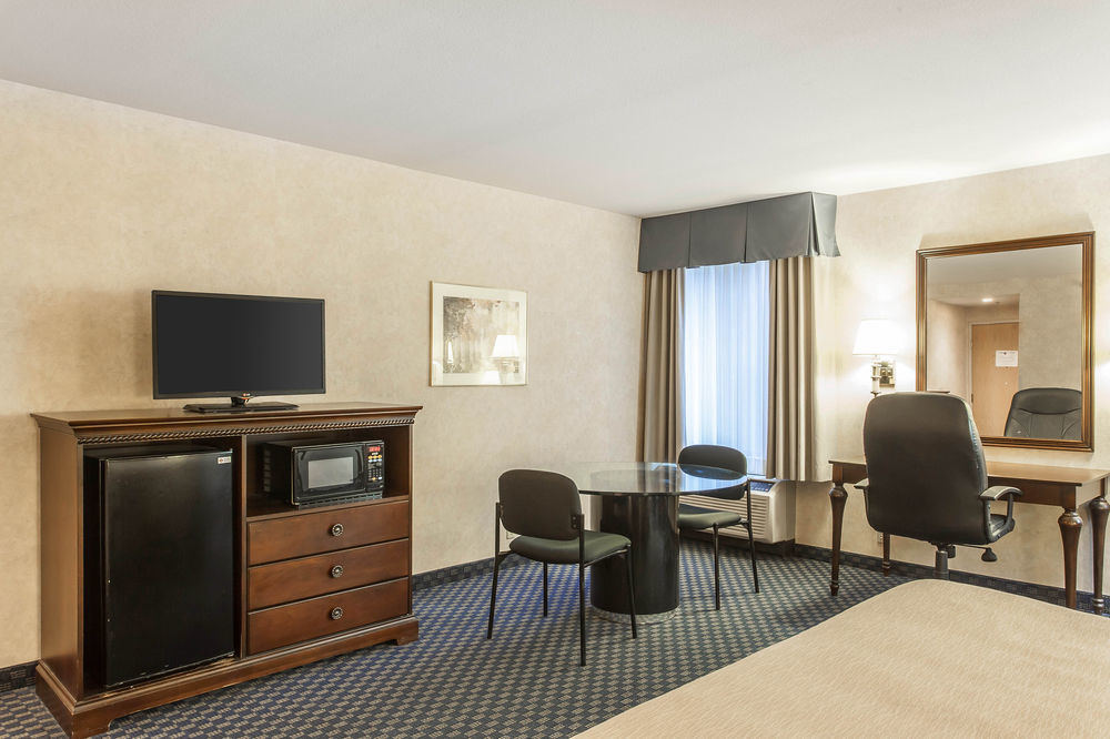 Comfort & Sea-tac Airport 3* SeaTac