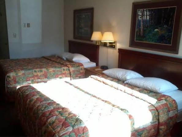 Rodeway Motel 2*