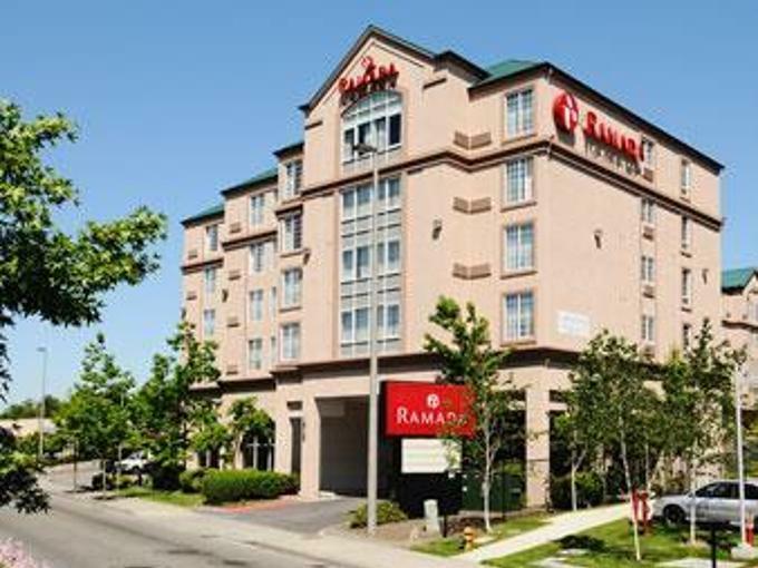 Hotel Ramada By Wyndham Airport SeaTac