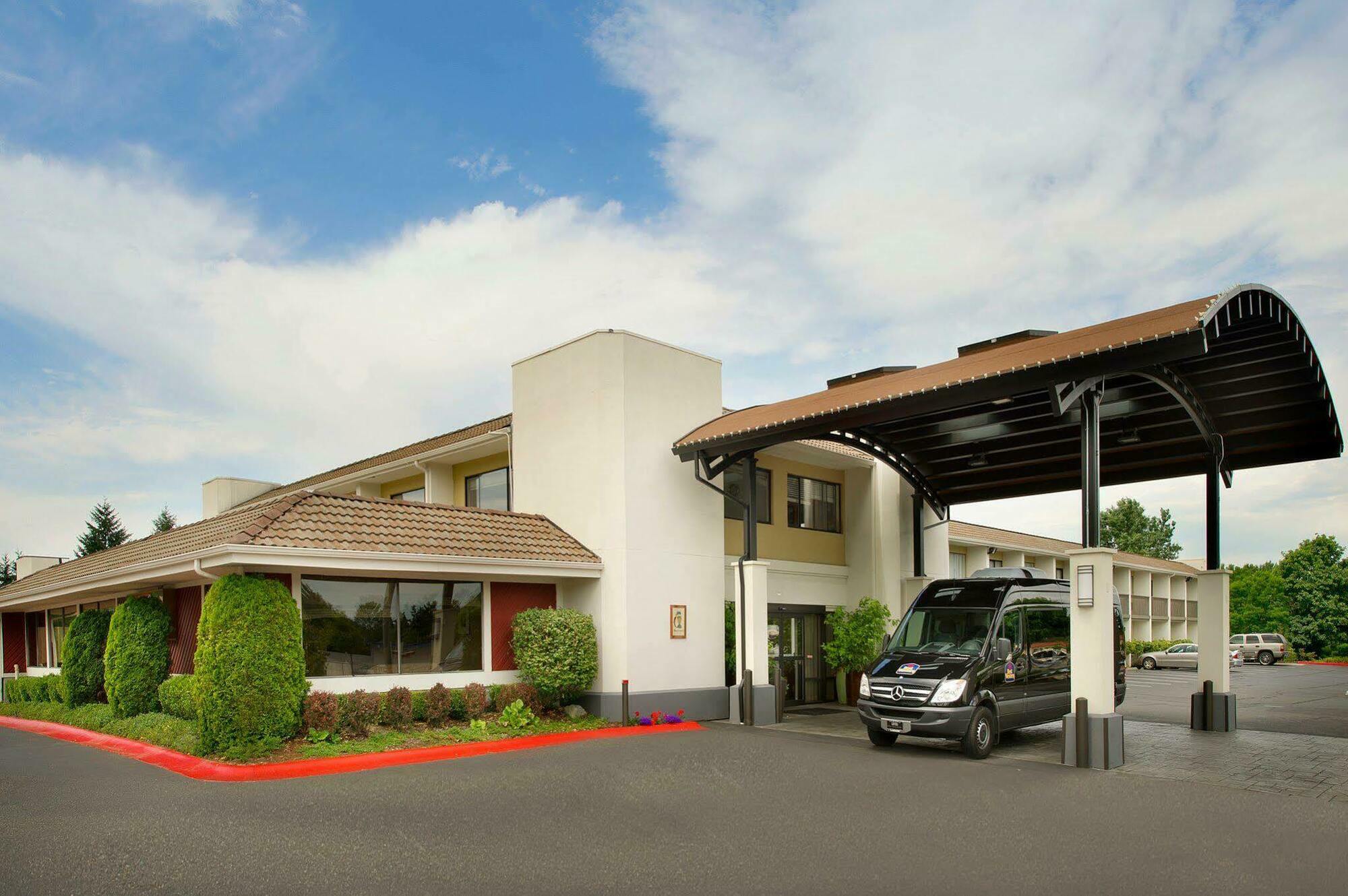 Hotel Western Seattle Airport 3*