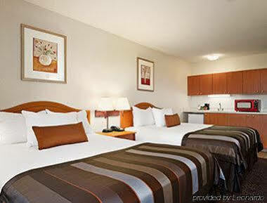 Hotel Ramada By Wyndham Airport SeaTac