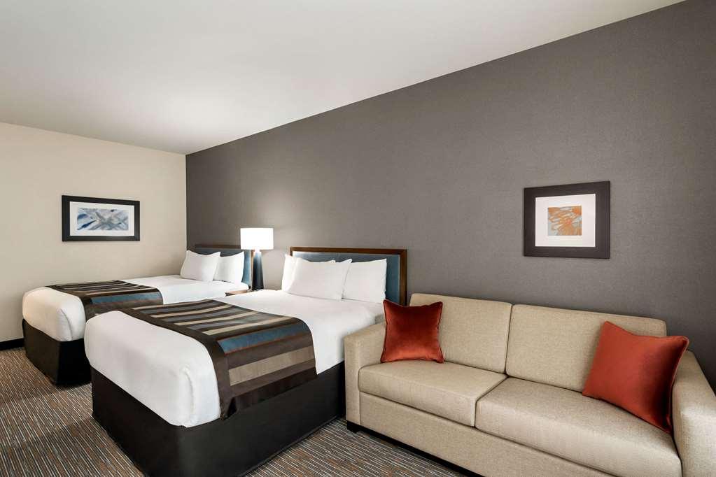 Courtyard By Marriott Seattle Airport